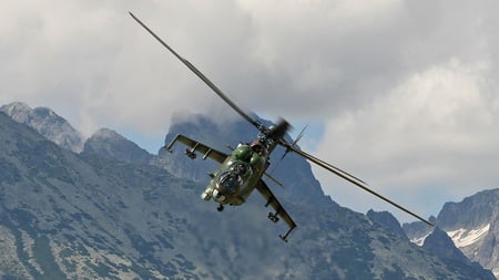 Mi-24 Hind SVK_1 - mi24, slovakia, hind