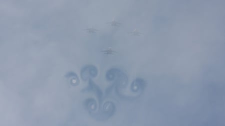 Su-27 Flanker (flying thru) - flanker, jet, wall, russia, su, smoke