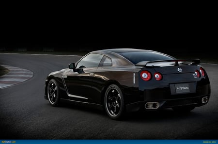 GTR Spec V side rear view - gtr, car, nissan