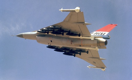 F-16XL (12 Bombs & 6 Rockets) - testing, f16, fighting, project, nasa, falcon, xl, concept