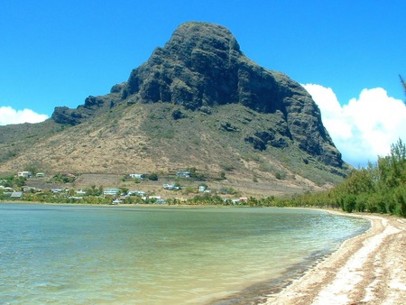 Elephant Mountain - sand water, ocean, mountain, beach