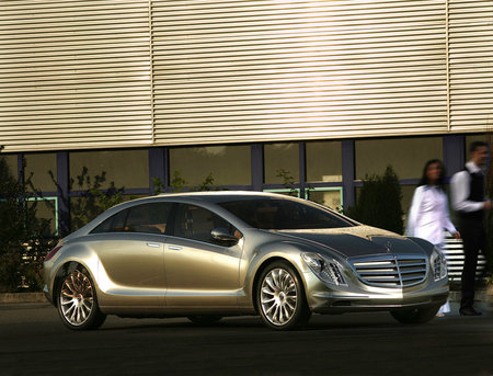 Mercedes Benz F700 Concept - f700, mercedes, mercedes benz, concept