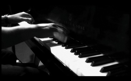 eli mattson playing the piano - piano, men, hot, cool, music, black, hands, white, hd, cute, eli mattson