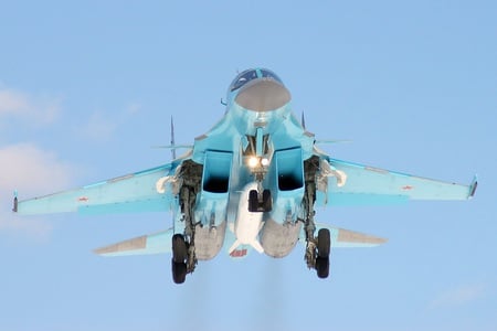 Su-34 Fullback Landing - aircraft, jet, russia, 34, blue, su, fullback