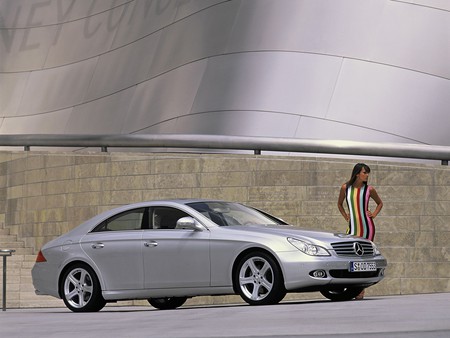 Model With Mercedes - mercedes, silver, car, model