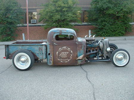 1937 Chevy rat rod 