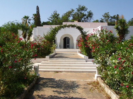 	Sebastians Villa - village, flowers, door