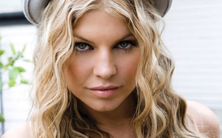 Fergie - fergie, face, blond, fun, sexy, singer, music, woman