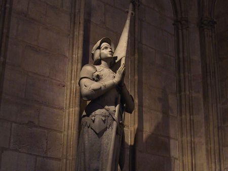 Joan D'Arc, Notre Dame Cathedral - notre dame, paris, darc, joan