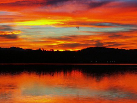 Blaze of the sky - water, reflection, blaze of red, clouds, sunset