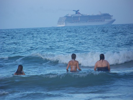 Wait for me - fun, water, people, beach