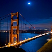 BLUE MOON AT THE GOLDEN GATE