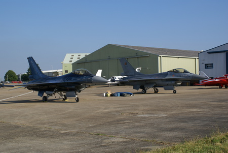 two Belgian F16s on the ground - belgian, ground, 2010, air force, f16, hill, jet, military, biggin