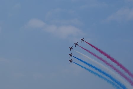 Red Arrows - hill, aerobatic, biggin, redarrows, hawk, red, display, 2010, arrows, raf