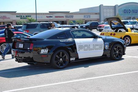 saleen - moderno, polis, veloz, car