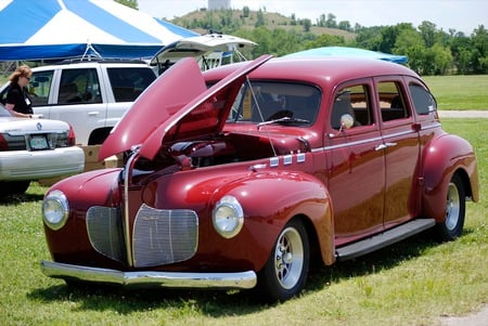 1940 DeSoto 4 door sedan maroon - maroon, sedan, desoto, 1940, 4, door