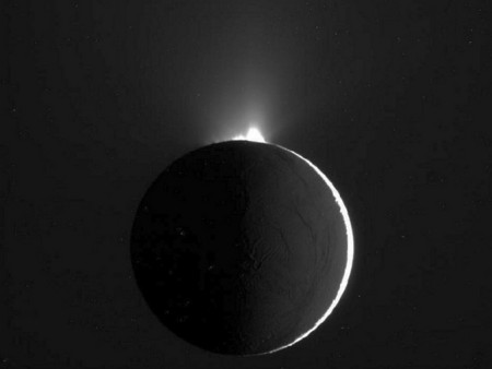 Saturns-Moon-Enceladus - enceladus, moon, picture, saturns, cool