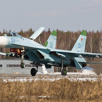 Sukhoi Su 27 landing