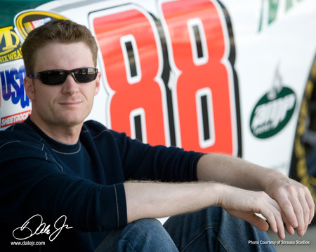 Dale Earnhardt Jr... - sports, cars, autoracing, people