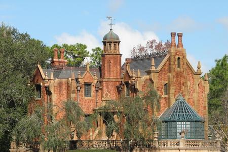 Haunted Mansion - haunted mansion, haunted, disney park, mansion