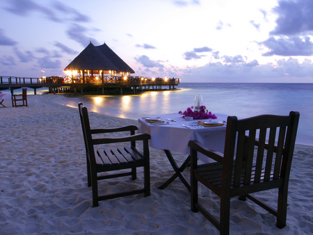 Dinner time in the beach - sky, beach, restaurant, dinner