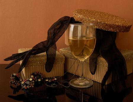 Glamour night - wineglass, boxes, jewelry, glass, wine, gloves, gold, earrings, sparkles