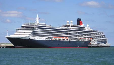 RMS Queen Victoria - boats, tugboat, cruise, cunard