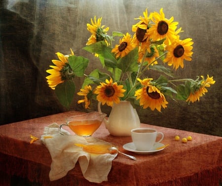 still life - vase, yellow, beautiful, flower bouquet, still life, drink, flowers, nature, sunflower