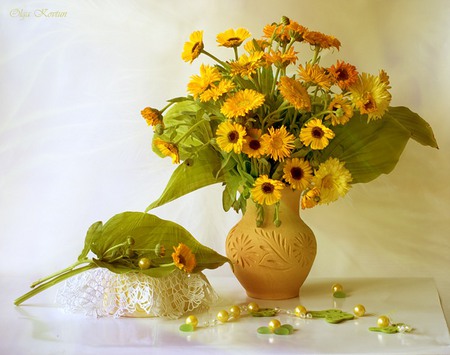 still life - pearls, photography, still life, vase, flower bouquet, yellow, leaves, orange, flower