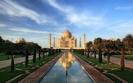 Taj Mahal - monument, fountain, beautiful, garden, love, architecture, sky