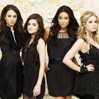 Pretty Little Liars
