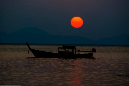 Boat at sunset - beach, sunset, sea, boat