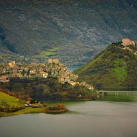 Lake-Village