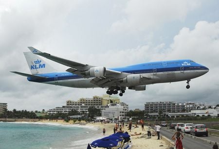 St Maarten Landing - st maarten, klm, caribbean, boeing 747