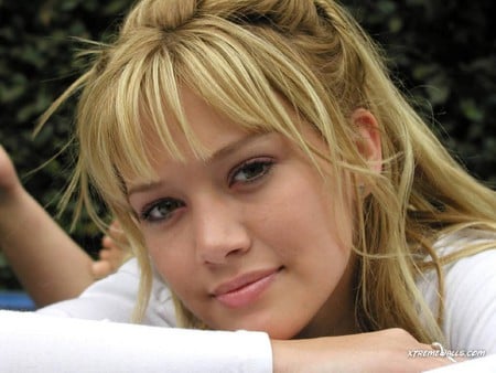 Hilary Duff - singer, sexy, girl, beautiful