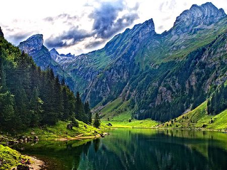 Seealpsee - alp, mountain, emerald, seealpsee, green