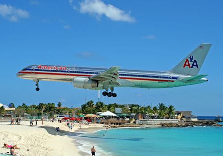 St Maarten Landing - island, caribbean, landing aircraft, st maarten