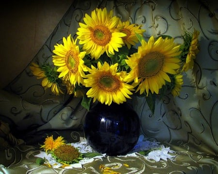 still life - flowers, vase, sunflower, yellow, photography, flower bouquet, still life, beautifully