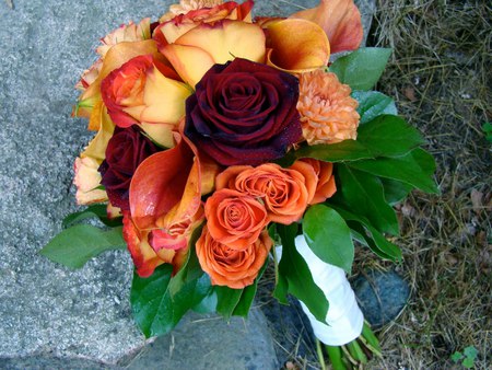 Rose bouquet - red, orange, flowers, bouquet, golden, rose