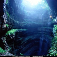 Deep-down-cave-Mexico-Chihuahua