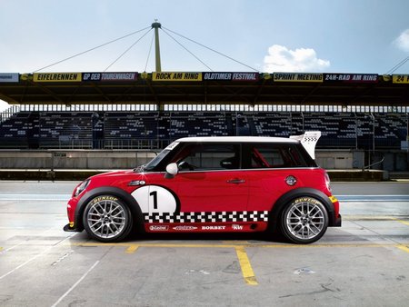 Size doesn't matter - racing, mini, speed, car, red, small