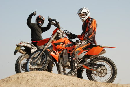 KTM IN KUWAIT - ktm lc4 400cc exc 525cc