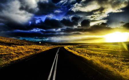 Road - house, road, clouds, sun