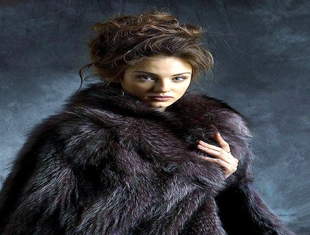 Fur??? - fur, woman, beauty, coat, brunette, unpopular