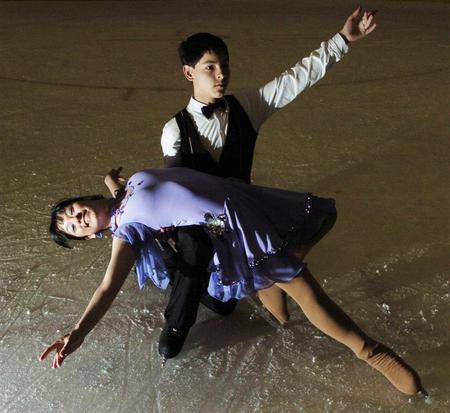 The Twins Dancing - ballroom, competition, dancing, twins