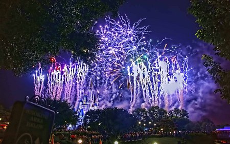 Disney's Land Fire Works Celebration_7