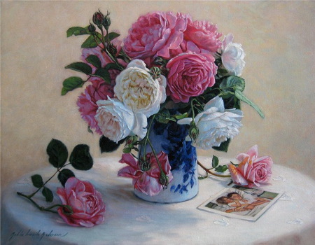 A Vase Of Pretty - roses, blue, table, scent, flowers, vase