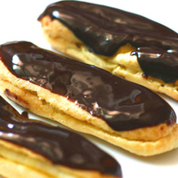 Gooey Eclairs