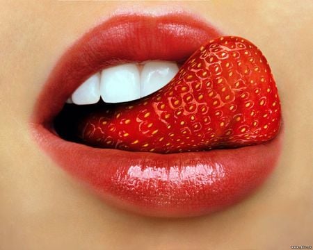 Superb StrawBerry Lip - strawberry, lips, mooth, tongue