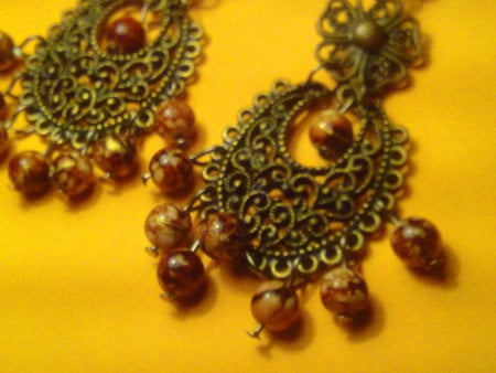 brown antique jwellery - brown, yellow, antique, jwellery